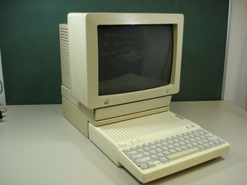 Vorschaubild Apple IIc (US Version)